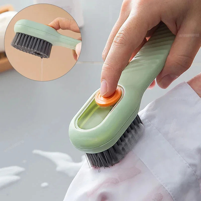 Press & Clean Brush