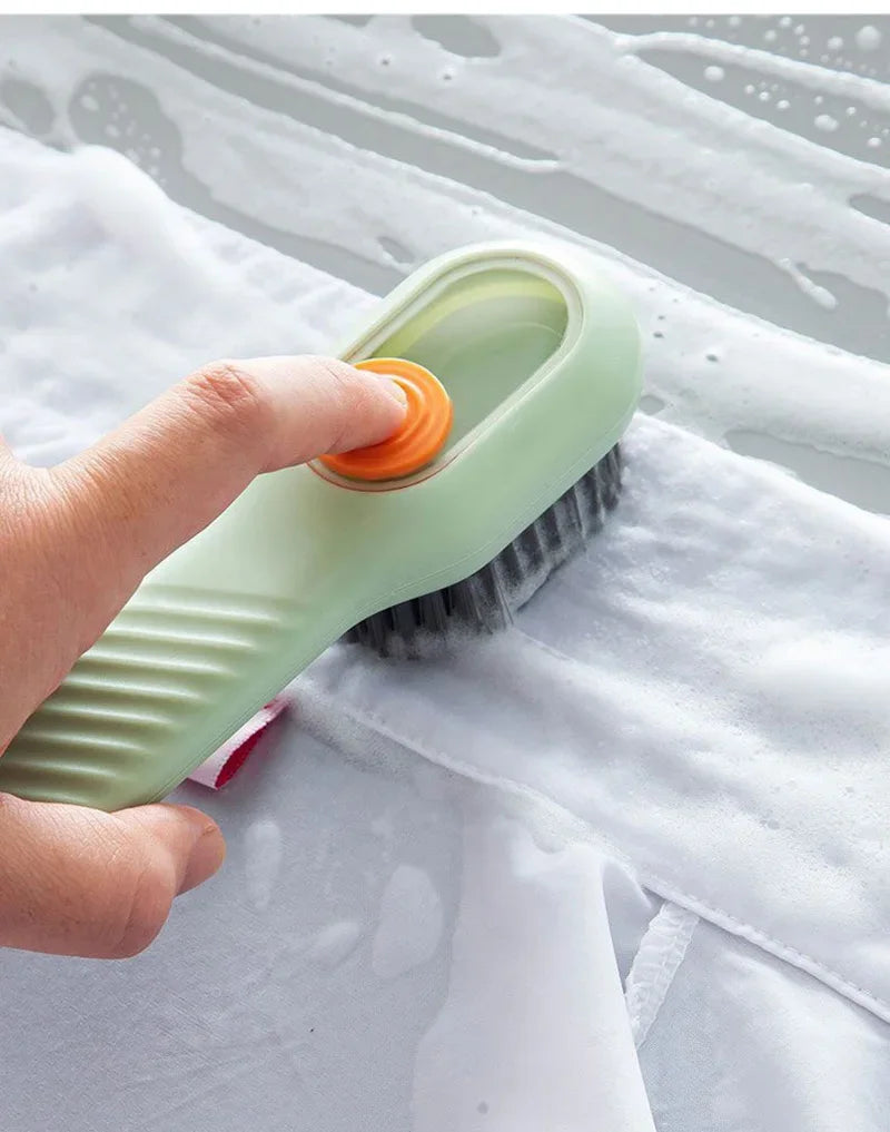 Press & Clean Brush